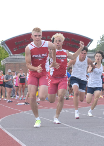 Beaver runners try to keep up